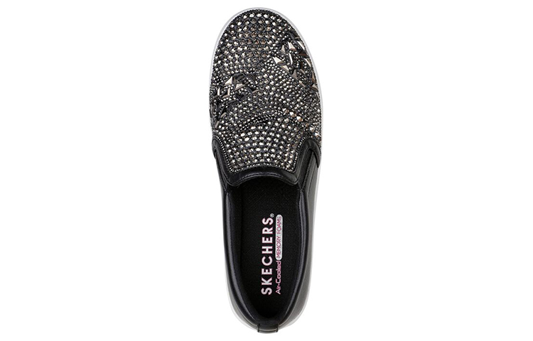 Shop (W) Skechers Double Up ''Noir Basse'' 155553-BLK