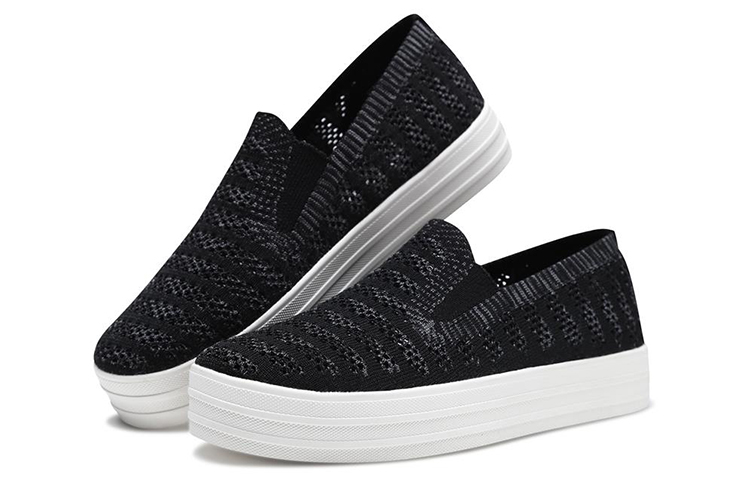 Lookbook (W) Skechers Double Up ''Laser Cut'' Sneakers 763-BLK