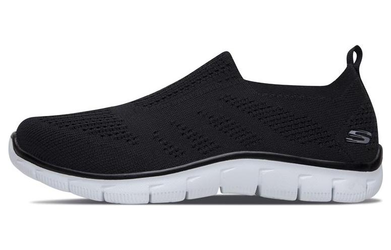 Buy Skechers Empire 防滑透氣 低幫 運動休閒鞋 女款 黑色
