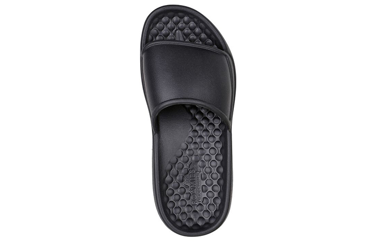 Shop Skechers Foamies 輕質舒適運動拖鞋 女款 黑色