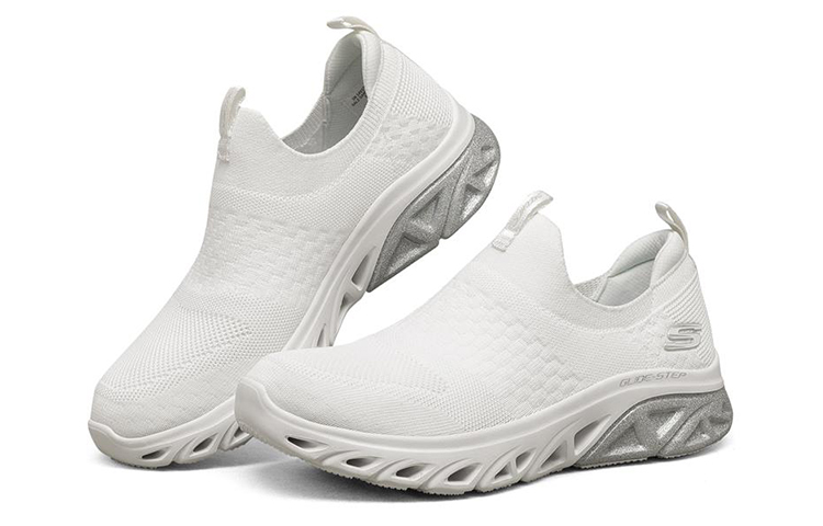Lookbook Skechers Glide-Step Sport 運動休閒一腳蹬 女款 白銀色