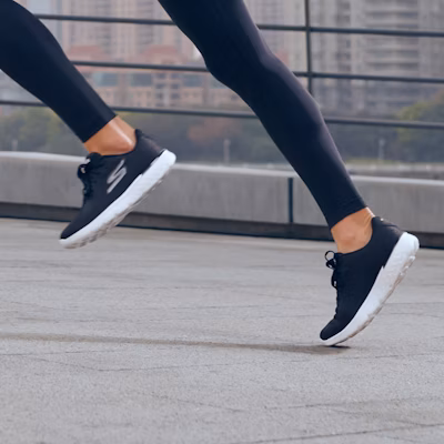 Skechers Go Run 400 Sole 編織網面運動 透氣 低筒 跑步鞋 女款 黑色 Cheap Skechers Go Run 400 Sole 編織網面運動 透氣 低筒 跑步鞋 女款 黑色
