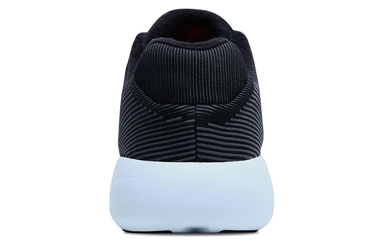 Shop (W) Skechers Go Run 600 ''Nero Bianco'' 15019-BKW