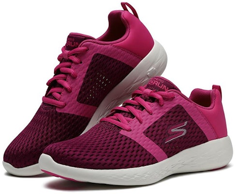(W) 스케쳐스 고런 600 핑크 (Skechers Gorun 600 Pink) 15074-PNK Lookbook (W) 스케쳐스 고런 600 핑크 (Skechers Gorun 600 Pink) 15074-PNK