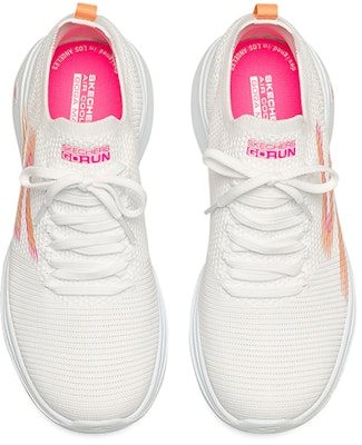 (W) Skechers GO RUN 'Putih Rendah Jingga' 128186-WHP Lookbook (W) Skechers GO RUN 'Putih Rendah Jingga' 128186-WHP