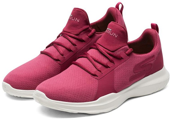 (W) 스케쳐스 고런 핑크 로우탑 (Skechers Gorun 핑크 로우탑) 14811-PNK Lookbook (W) 스케쳐스 고런 핑크 로우탑 (Skechers Gorun 핑크 로우탑) 14811-PNK