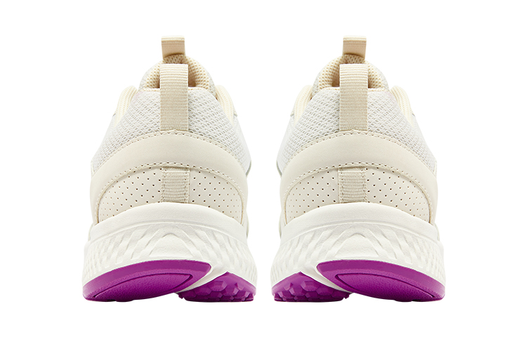 Shop (W) Skechers GO RUN Consistent 'Zancada Larga Blanca' 128273-NAT
