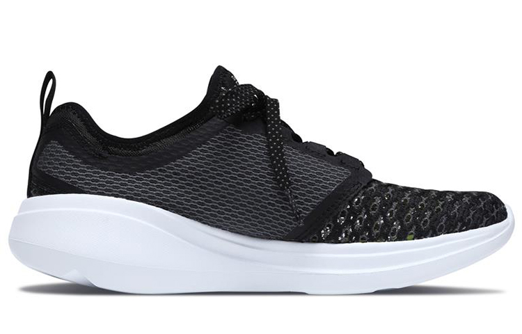 Order Skechers Go Run Fast 輕質低筒跑步鞋 女款 黑白色