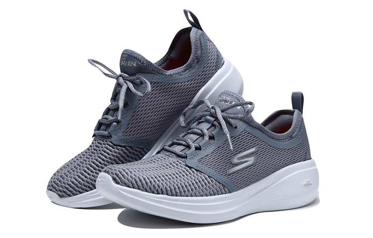 Lookbook Skechers Go Run Fast 輕質低筒跑步鞋 女款 灰色