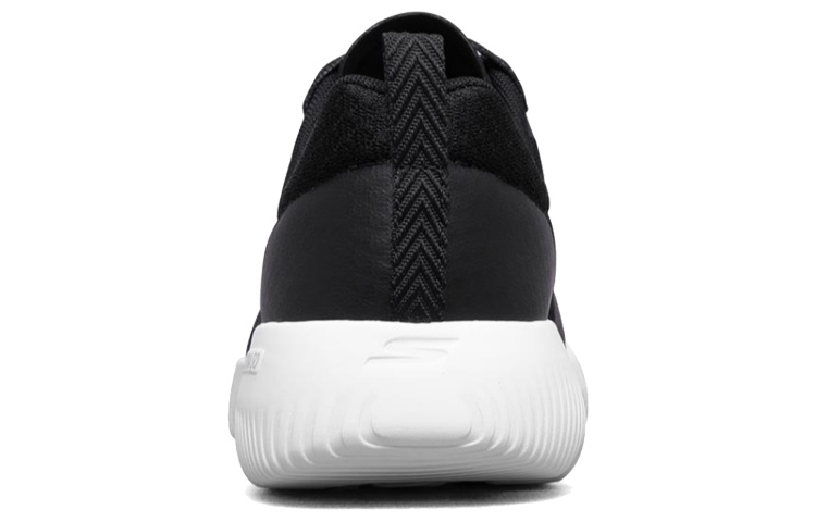 Shop (Women) Skechers Go Run Focus 15165-BKPR