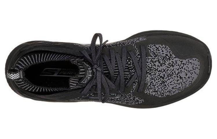 Lookbook Skechers Go Run Max Road 6 減震耐磨 低筒 休閒生活鞋 女款 黑色