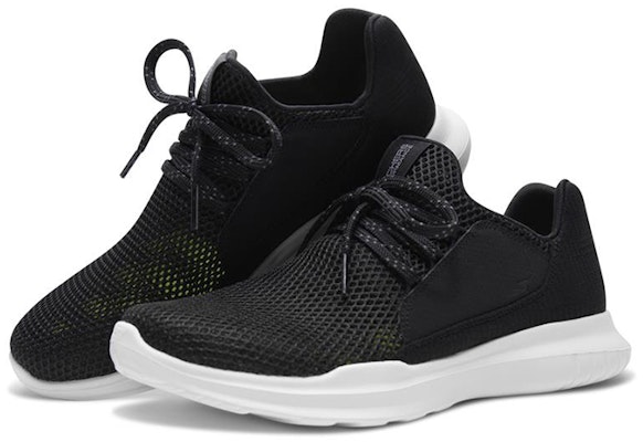 Skechers Go Run Mojo 低筒跑步鞋 女款 黑 Lookbook Skechers Go Run Mojo 低筒跑步鞋 女款 黑