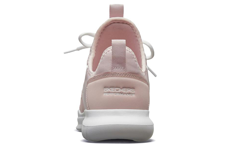 Shop Skechers Go Run Mojo 低筒跑步鞋 女款 淺粉色