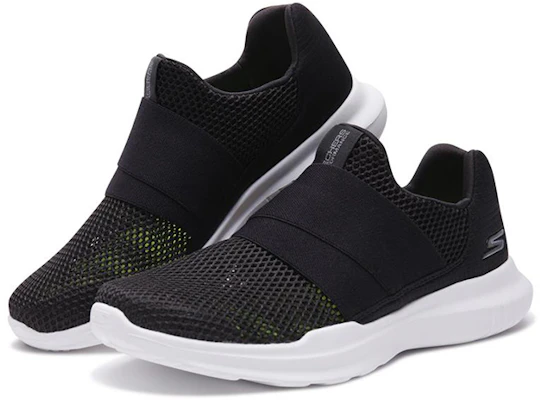 (W) スケッチャーズ GO RUN Mojo スリップオン (黒白) 14819-BKW Lookbook (W) スケッチャーズ GO RUN Mojo スリップオン (黒白) 14819-BKW