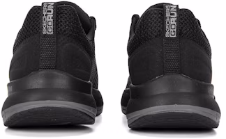 Shop Skechers 減震耐磨防滑 低筒 跑步鞋 女款 黑色