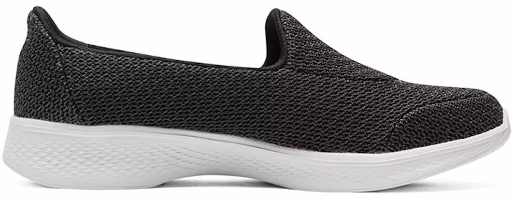 Skechers 健走樂 4 Majestic 女款黑白色休閒運動鞋 Order Skechers 健走樂 4 Majestic 女款黑白色休閒運動鞋