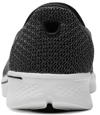 Skechers 健走樂 4 Majestic 女款黑白色休閒運動鞋 Shop Skechers 健走樂 4 Majestic 女款黑白色休閒運動鞋