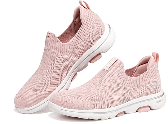 Skechers GO Walk 5 輕便透氣平底鞋 女款 粉色 Shop Skechers GO Walk 5 輕便透氣平底鞋 女款 粉色