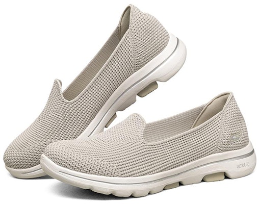 Skechers GO Walk 5 休閒懶人鞋 女款 自然色 Lookbook Skechers GO Walk 5 休閒懶人鞋 女款 自然色