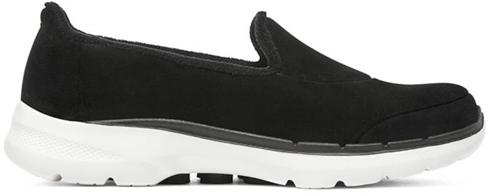 Skechers Go Walk 6 輕便透氣 一腳蹬運動休閒鞋 女款 黑白 Order Skechers Go Walk 6 輕便透氣 一腳蹬運動休閒鞋 女款 黑白