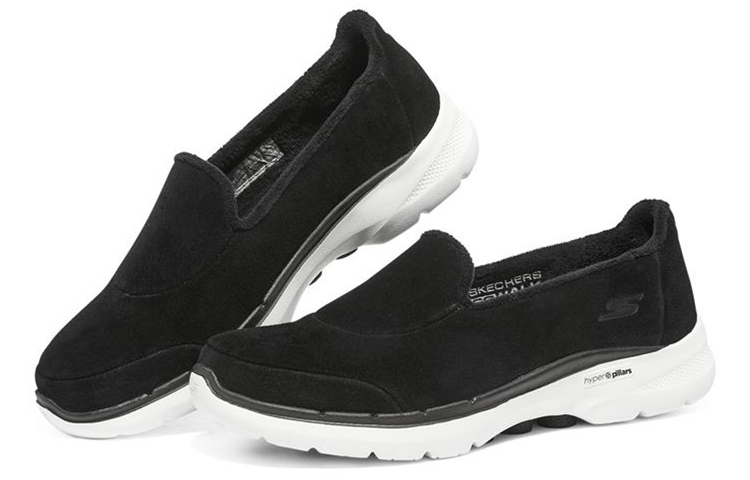 Lookbook Skechers Go Walk 6 輕便透氣 一腳蹬運動休閒鞋 女款 黑白