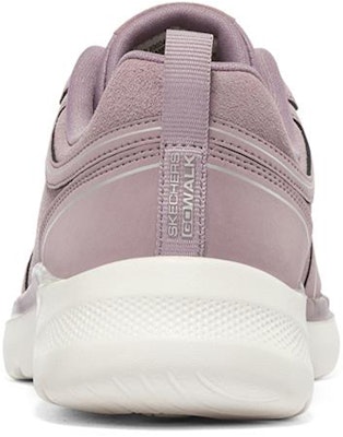Skechers Go Walk 6 低筒跑步鞋 女款 茱萸粉 Shop Skechers Go Walk 6 低筒跑步鞋 女款 茱萸粉