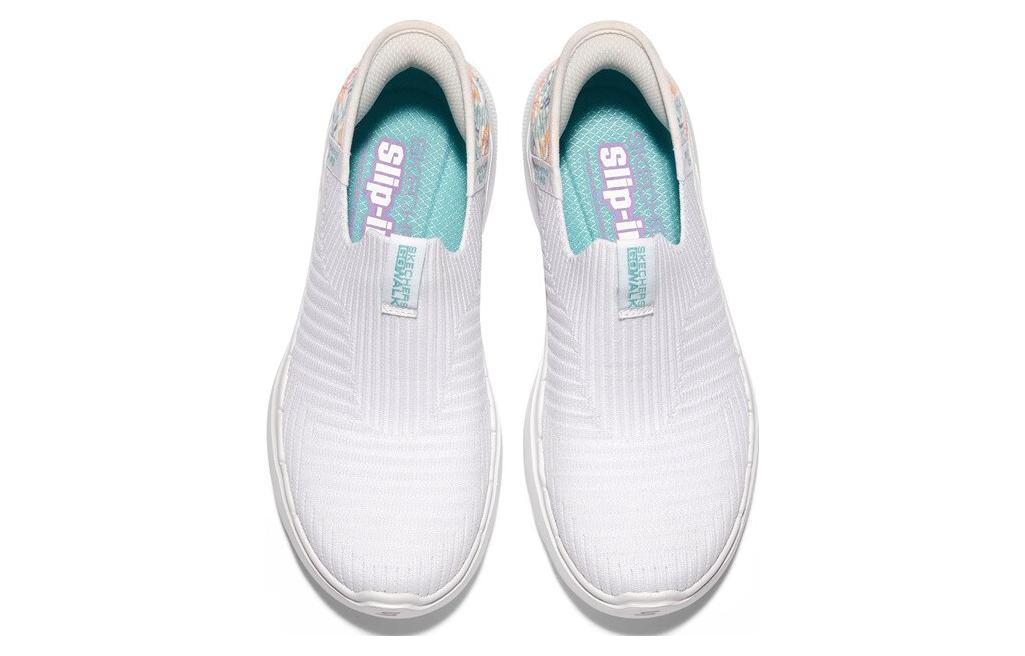 Shop Skechers Go Walk 6 閃著系列 減震防滑 低筒 運動休閒鞋 女款 白藍