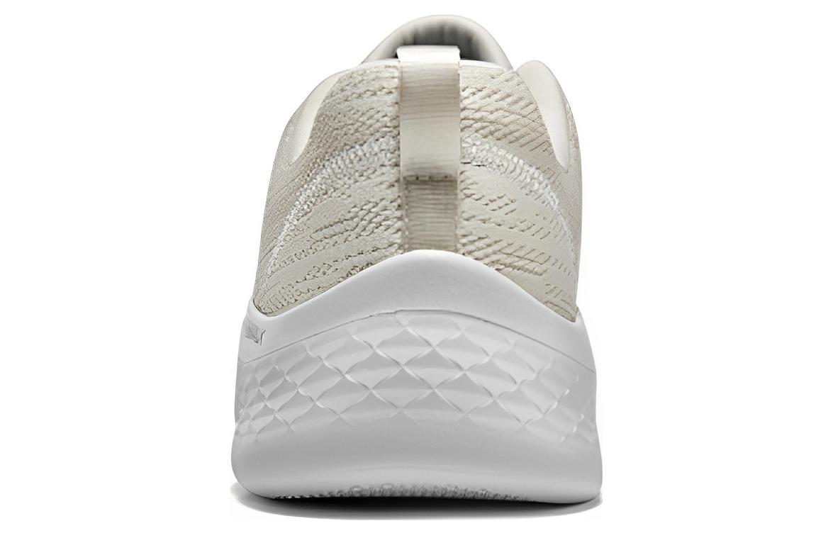 Lookbook (W) 스케쳐스 고워크 '화이트 로우탑' 124960-WSL