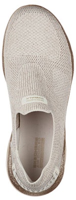 (W) Skechers Go Walk Air 'Golden Sparkle' Sepatu Wanita 124349-GLD Lookbook (W) Skechers Go Walk Air 'Golden Sparkle' Sepatu Wanita 124349-GLD