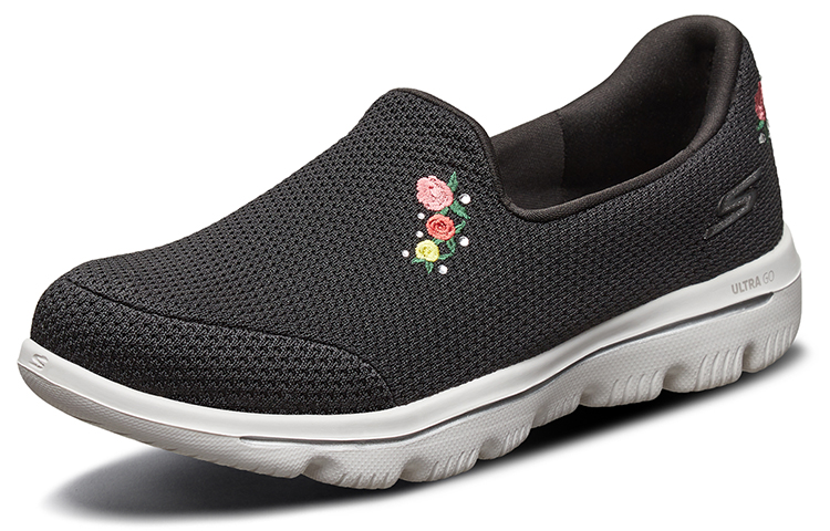 Lookbook (W) Skechers Go Walk Evolution Ultra 'Hitam Putih' 15749-BKW