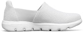 Order (W) Kasut Slip-on Skechers Go Walk Evolution Ultra Kelabu 'Kelabu Muda Putih' 15743-LTGY