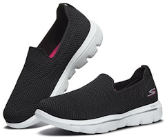 (W) Skechers Go Walk Evolution Ultra Loafers Hitam/Putih 15761-BKW Lookbook (W) Skechers Go Walk Evolution Ultra Loafers Hitam/Putih 15761-BKW