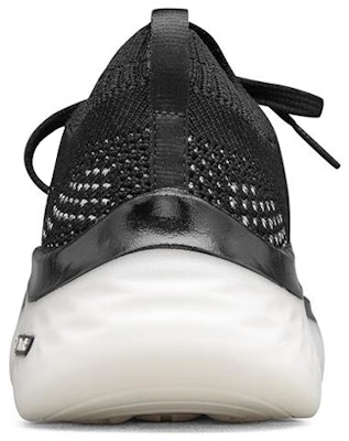 Skechers Go Walk Hyper Burst 低筒跑步鞋 女款 黑白 Shop Skechers Go Walk Hyper Burst 低筒跑步鞋 女款 黑白