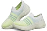 Lookbook (W) Skechers Go Walk Hyper Burst Loafer Putih/Warna-warni 124579-WMLT