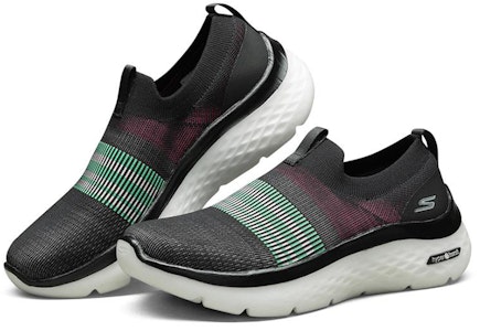 Skechers Go Walk Hyper Burst 時尚懶人鞋 女款 黑彩色 Lookbook Skechers Go Walk Hyper Burst 時尚懶人鞋 女款 黑彩色