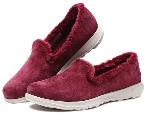 (W) Skechers Go Walk Lite 'Burgundy Fleece' Sepatu Jalan Fleece Merah Maroon 15364-BURG Lookbook (W) Skechers Go Walk Lite 'Burgundy Fleece' Sepatu Jalan Fleece Merah Maroon 15364-BURG