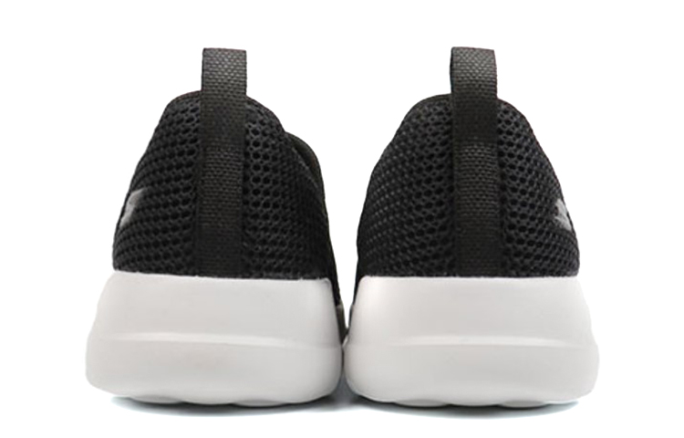 Lookbook (W) スケッチャーズ GOwalk Max ローカット 黒 15637-BKW