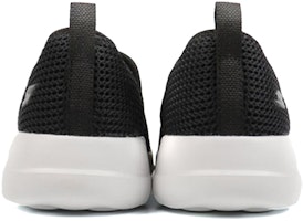 (W) Skechers Go Walk Max Kasut Sneaker Rendah Hitam 15637-BKW Lookbook (W) Skechers Go Walk Max Kasut Sneaker Rendah Hitam 15637-BKW