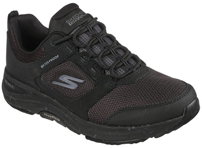 (W) 斯凯奇 Go Walk Outdoors “河道 - 纯黑色” 124428-BBK Lookbook (W) 斯凯奇 Go Walk Outdoors “河道 - 纯黑色” 124428-BBK