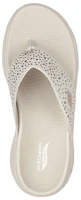 Shop (W) Skechers Go Walk Sandalia 'Beige' 140228-NAT
