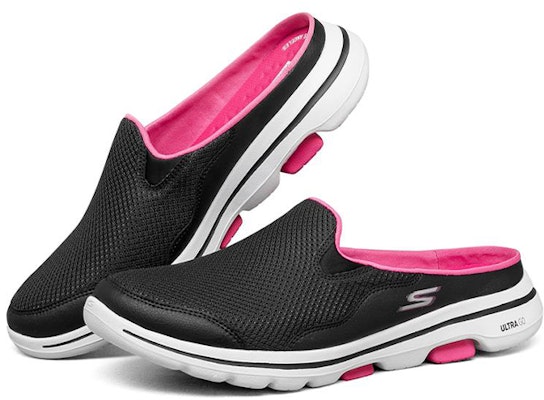 Skechers GO WALK 舒適透氣 一腳蹬運動休閒鞋 女款 黑粉色 Lookbook Skechers GO WALK 舒適透氣 一腳蹬運動休閒鞋 女款 黑粉色