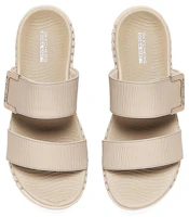 Shop Skechers Go Walk Smart 輕質運動拖鞋 女款 自然色