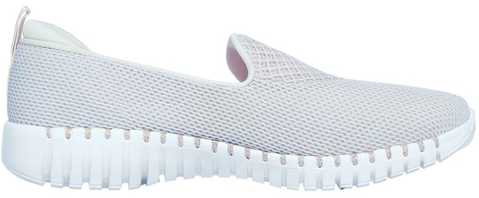 (W) Skechers Go Walk Smart 'Kenyaman Sederhana Slip-On Kasual Putih' 124323-GLD Order (W) Skechers Go Walk Smart 'Kenyaman Sederhana Slip-On Kasual Putih' 124323-GLD