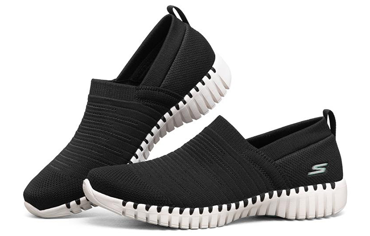 Lookbook (W) Skechers Go Walk Smart Chaussures de Course Noires 124043-BKW