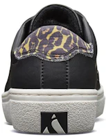 Shop Skechers Goldie 耐磨防滑 低筒 設計 女款 黑色