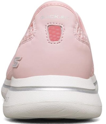 Skechers Gowalk 5 舒適透氣運動休閒鞋 女款 淺粉紅色 Shop Skechers Gowalk 5 舒適透氣運動休閒鞋 女款 淺粉紅色