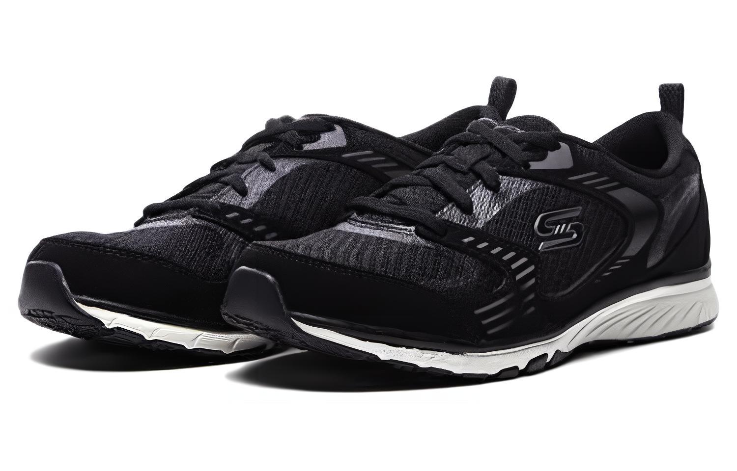 Lookbook (W) Skechers Gratis Sport ''Schwarze Low-Top Laufschuhe'' 104284-BKW