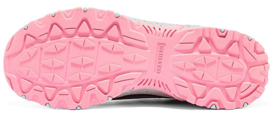 Skechers Hillcrest 緩震拼接跑步鞋 女款 黑粉 Purchase Skechers Hillcrest 緩震拼接跑步鞋 女款 黑粉