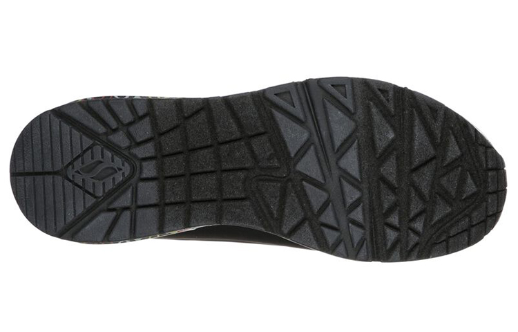 Shop (W) Skechers James Goldcrown x Uno Baskets Basses de Course ''Noir'' 155506-BBK