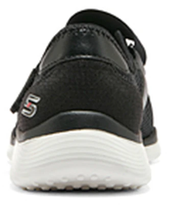 Skechers 舒適防滑 低筒運動休閒鞋 女款 黑白 Lookbook Skechers 舒適防滑 低筒運動休閒鞋 女款 黑白